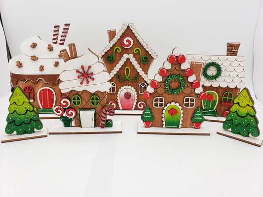 PAINTED - Mini Gingerbread Houses