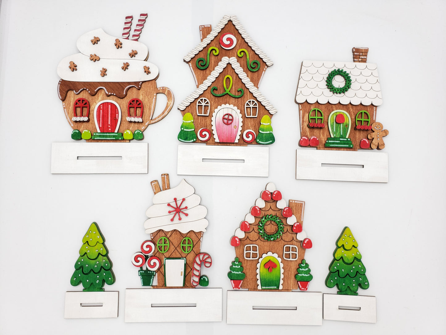 PAINTED - Mini Gingerbread Houses