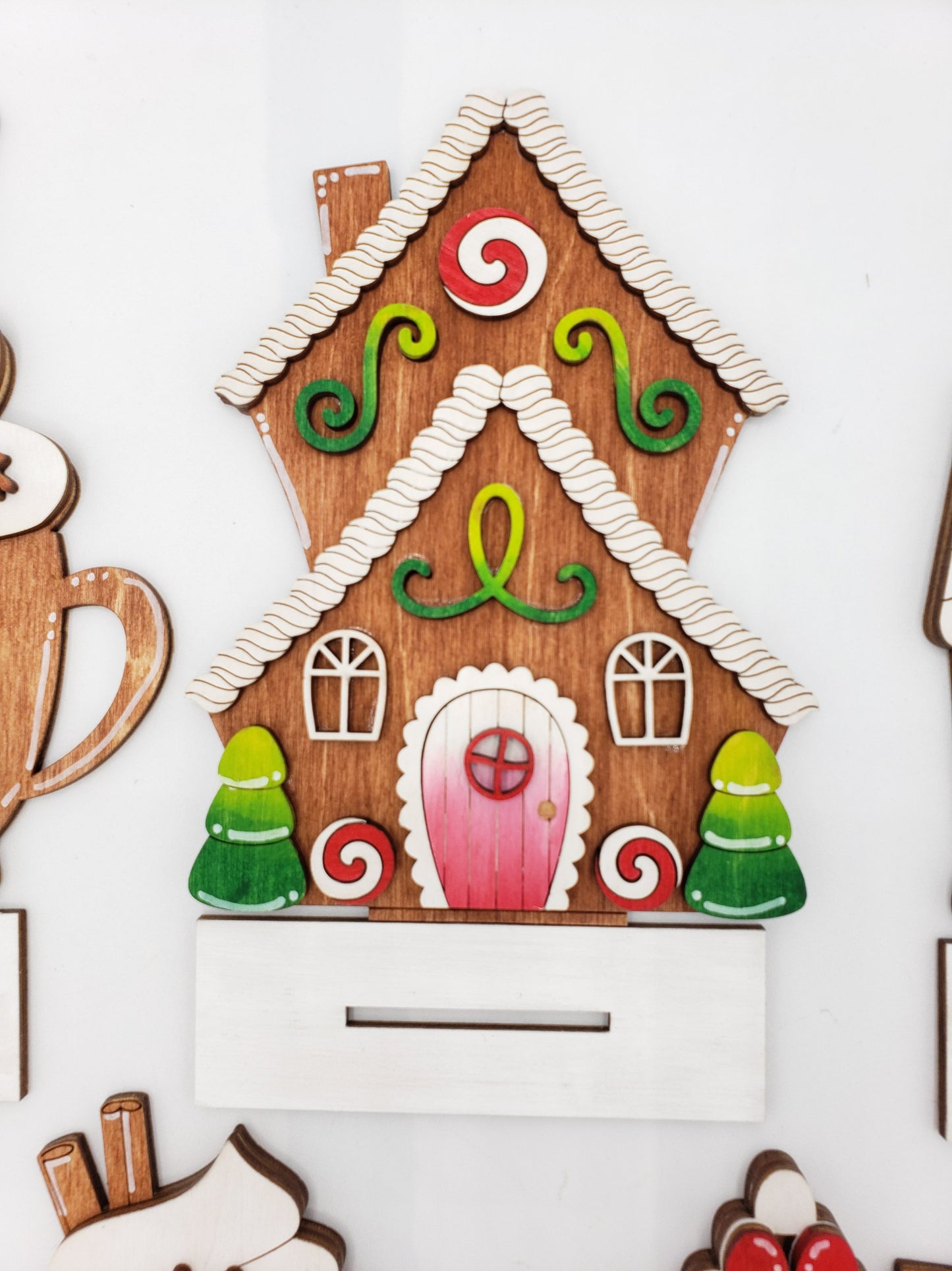 PAINTED - Mini Gingerbread Houses