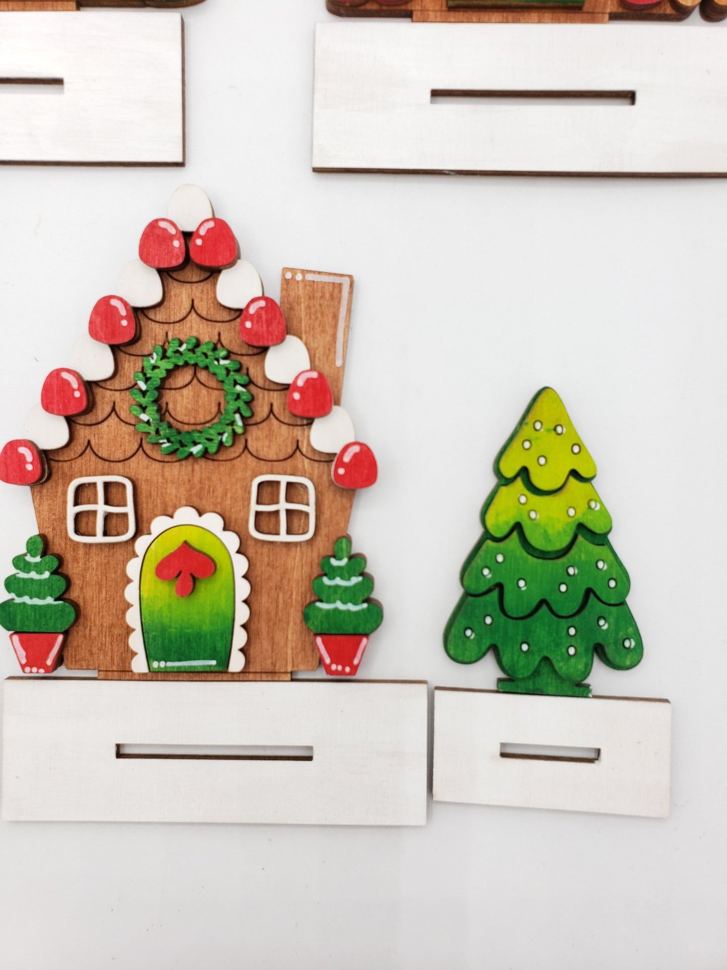 PAINTED - Mini Gingerbread Houses