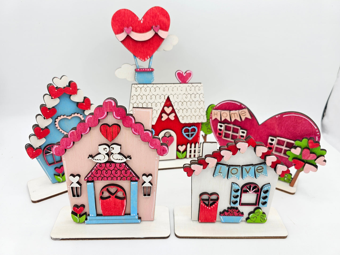 PAINTED - Mini Valentine Houses
