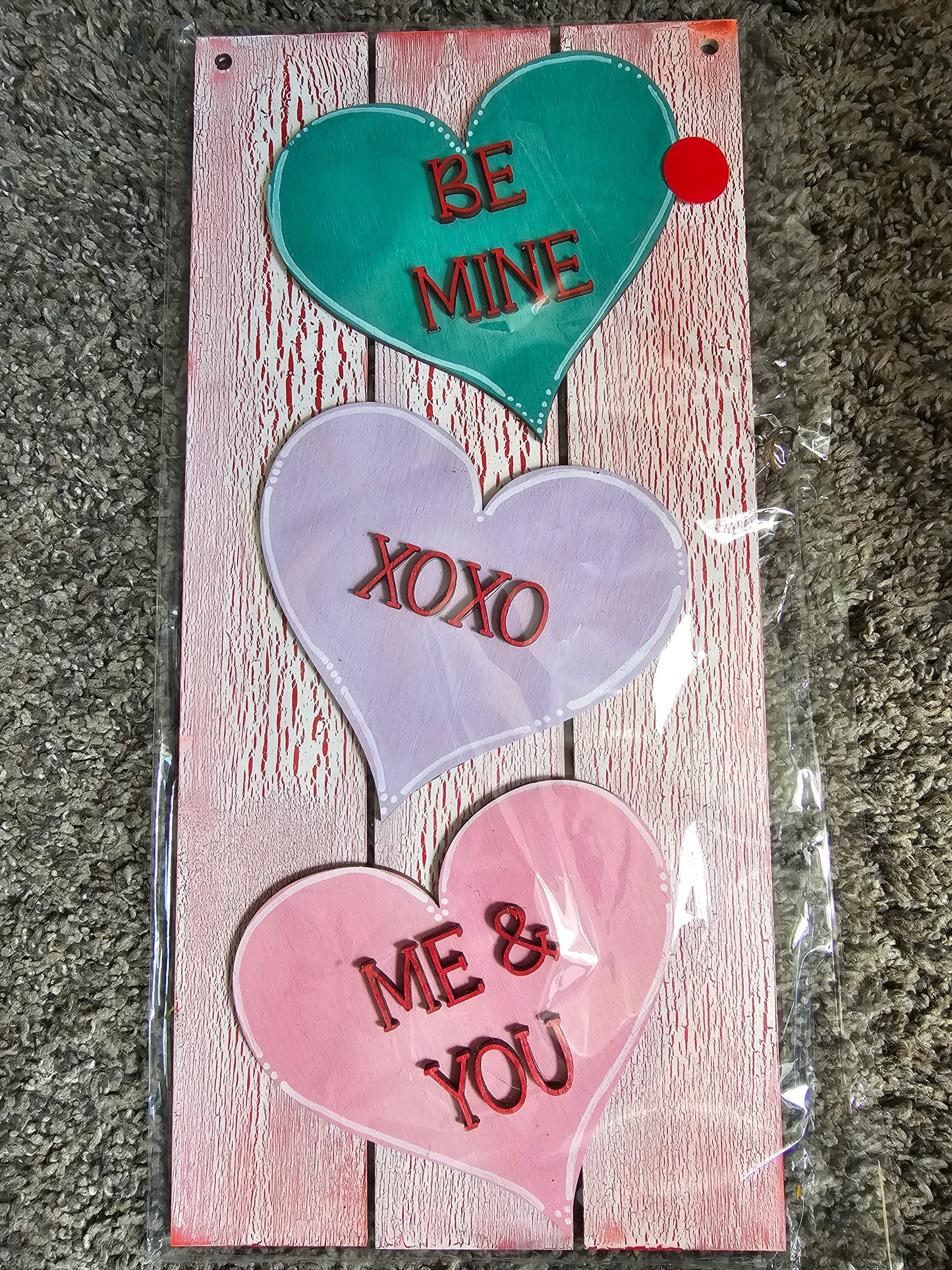 PAINTED - Hearts Leaner- Door Hanger
