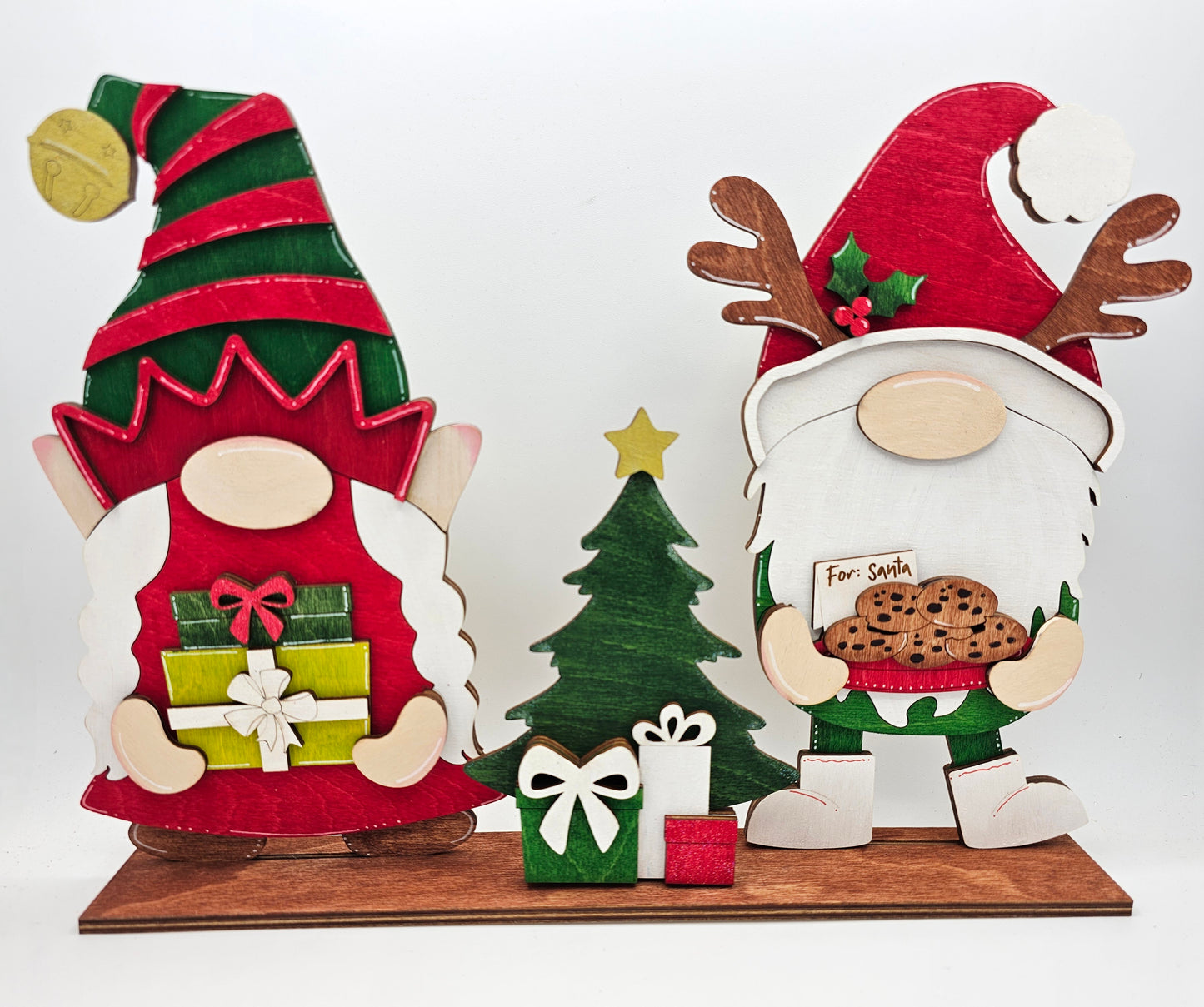 Christmas Gnome Couple