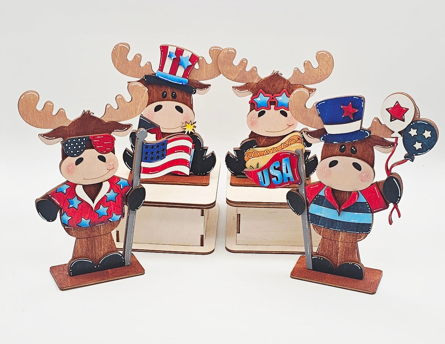Patriotic Moose Sitters