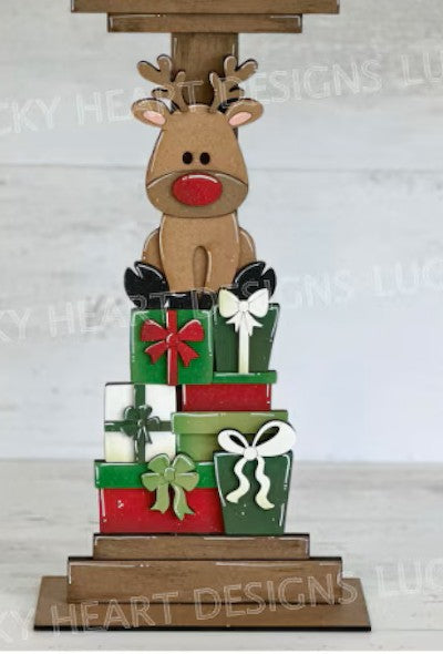 Reindeer with Presents Sitter