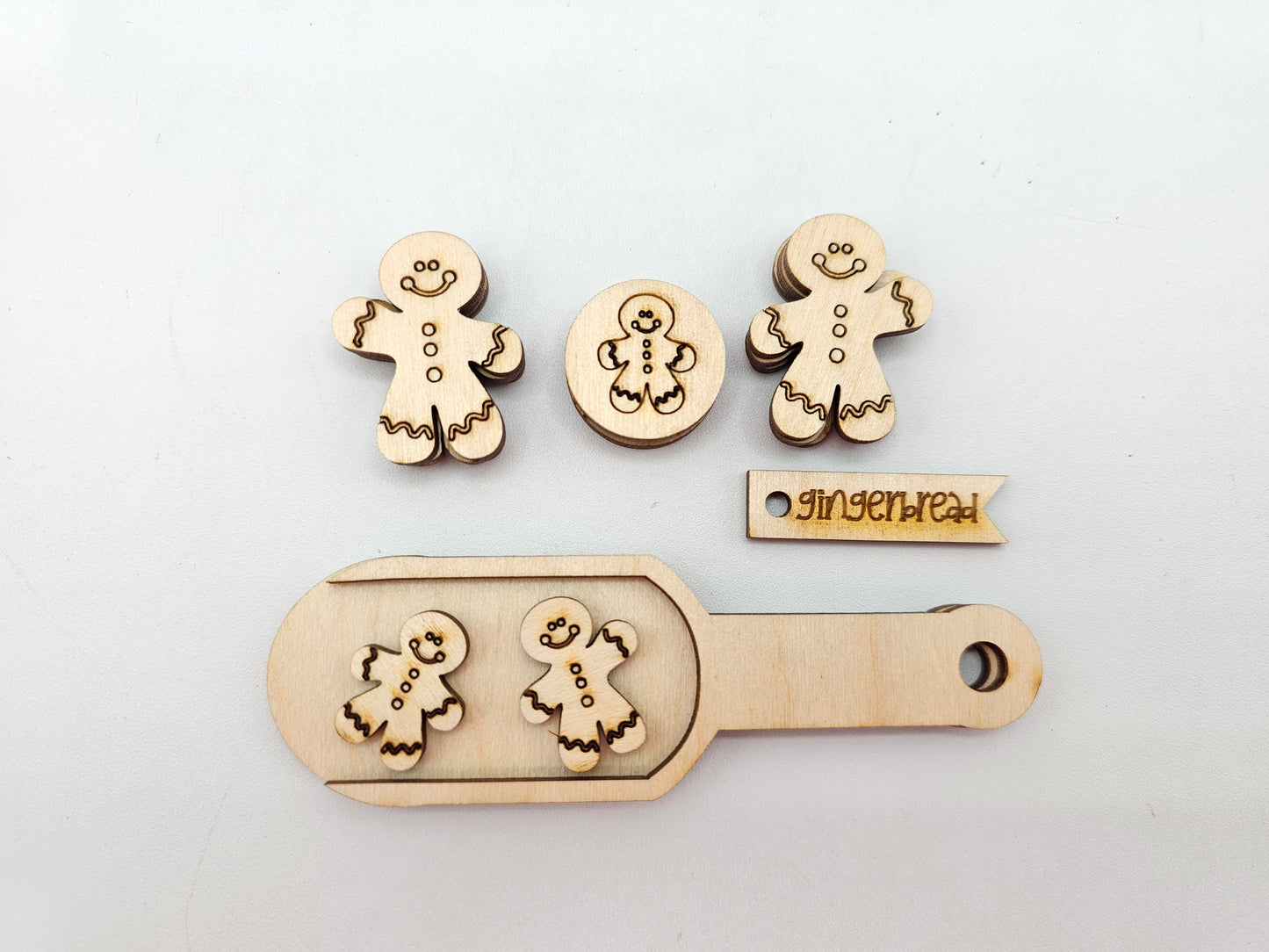 Scoop Ornament Tag