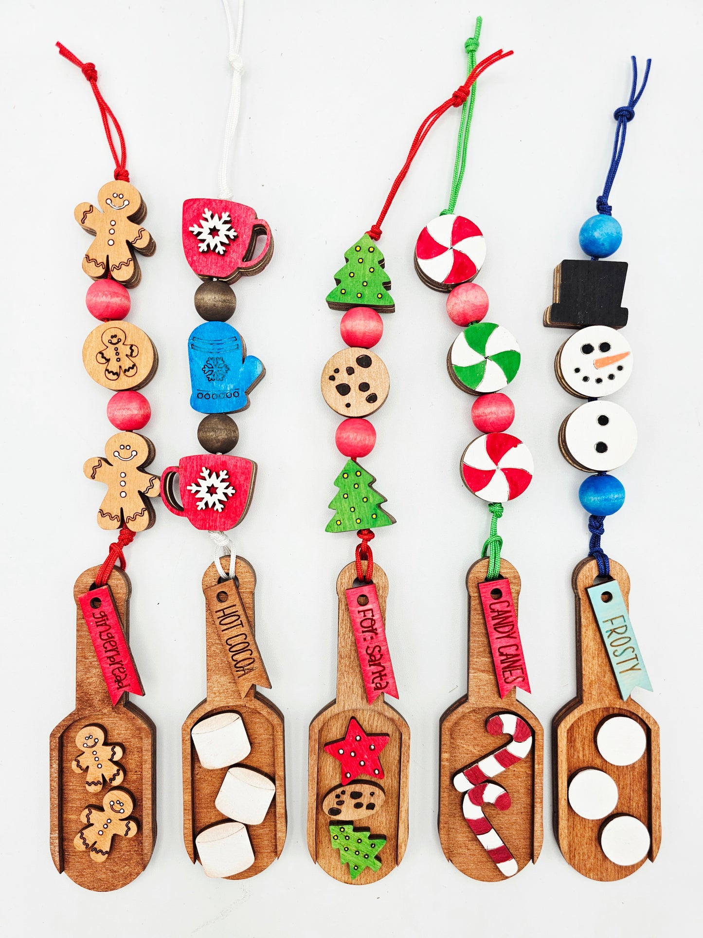 Scoop Ornament Tag