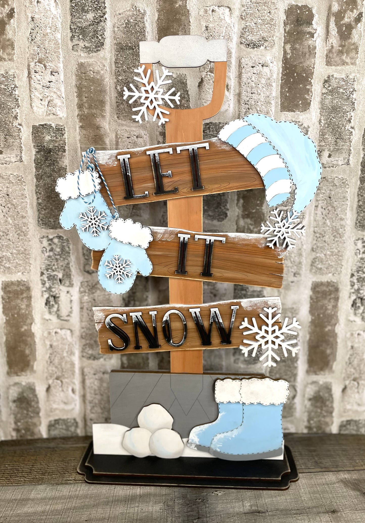 Let It Snow Shovel Sitter
