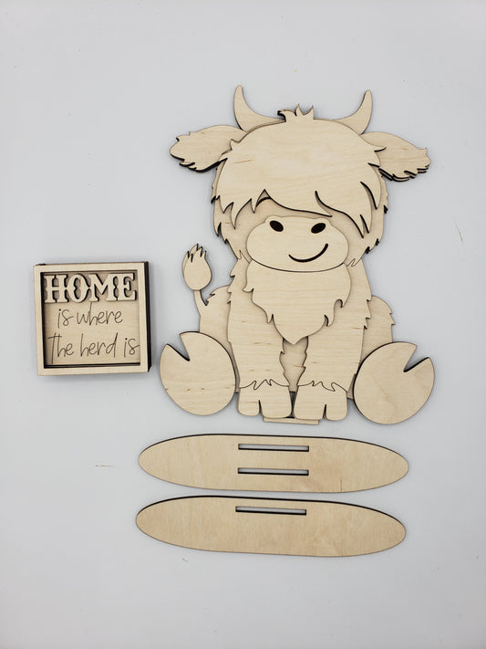 Highland Cow Sitter with Home Sign