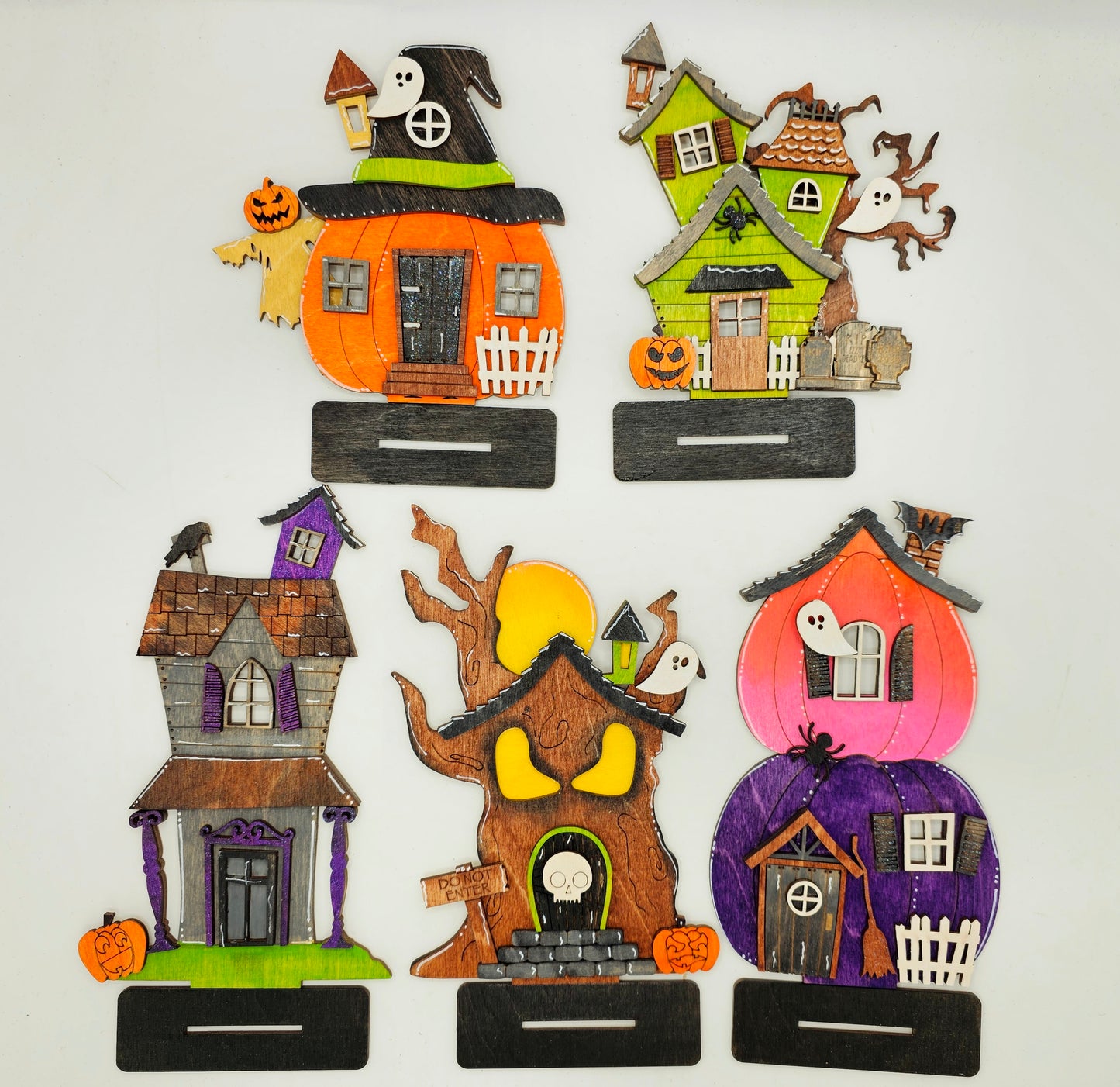 PAINTED - Mini Halloween Houses