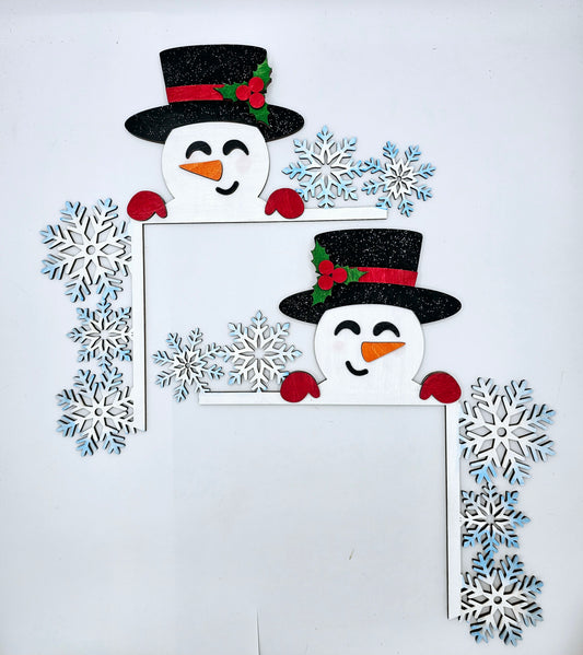 PAINTED - Snowman Door Corner