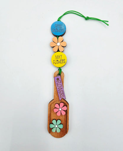 Spring Scoop Ornament Tag