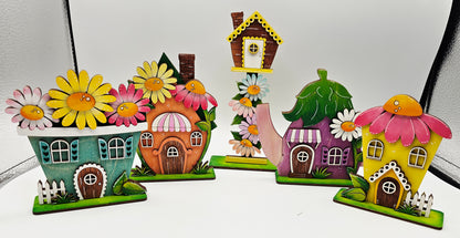 PAINTED - Mini Daisy Houses