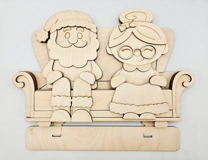Santa & Mrs Claus Shelf Hanging