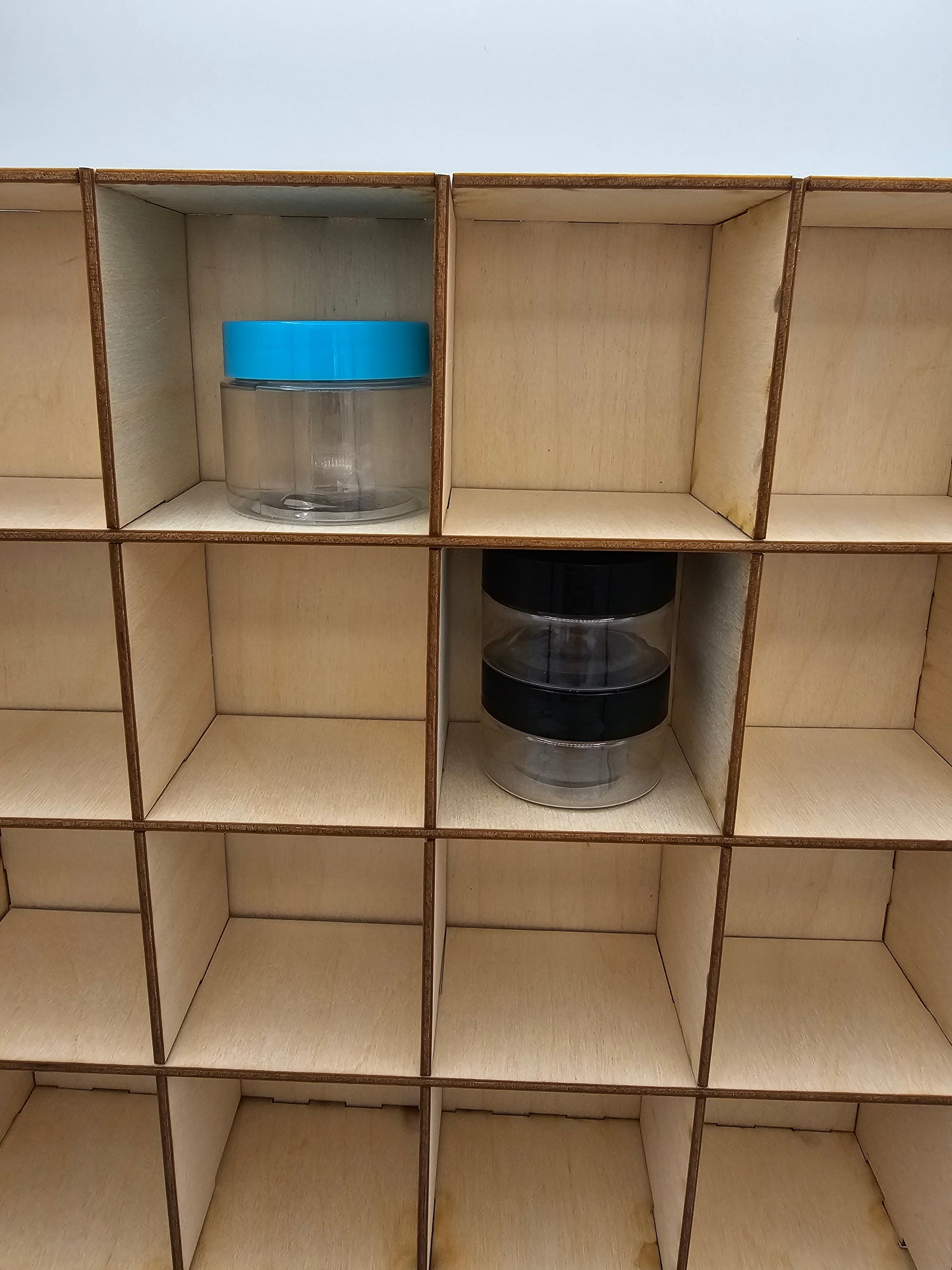 2oz Paint Container Holder
