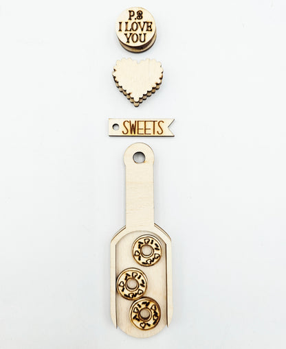 Valentine Scoop Ornament Tag