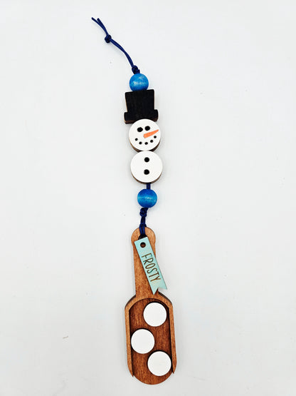 Scoop Ornament Tag