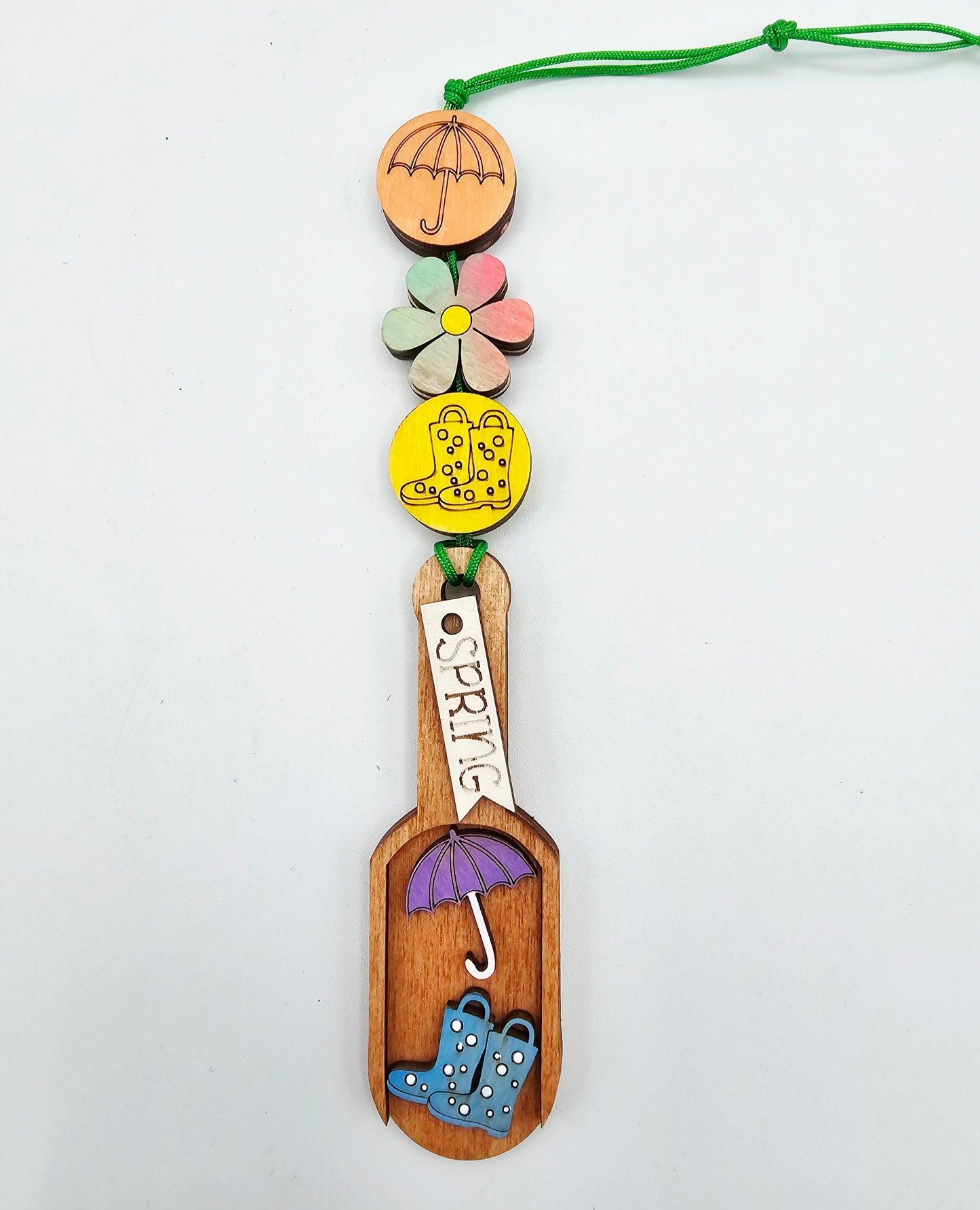 Spring Scoop Ornament Tag